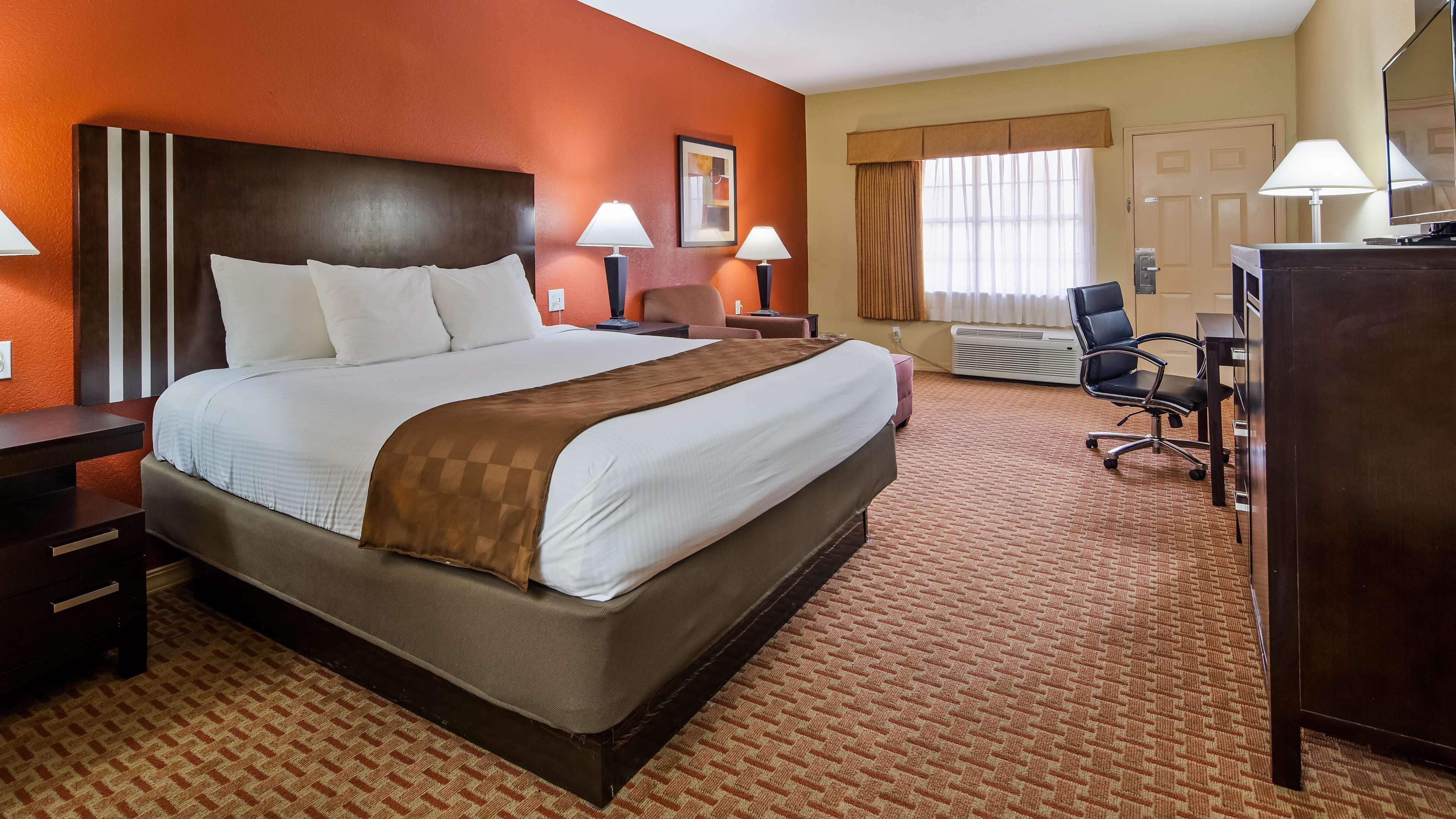 מונרו Best Western Airport Inn מראה חיצוני תמונה