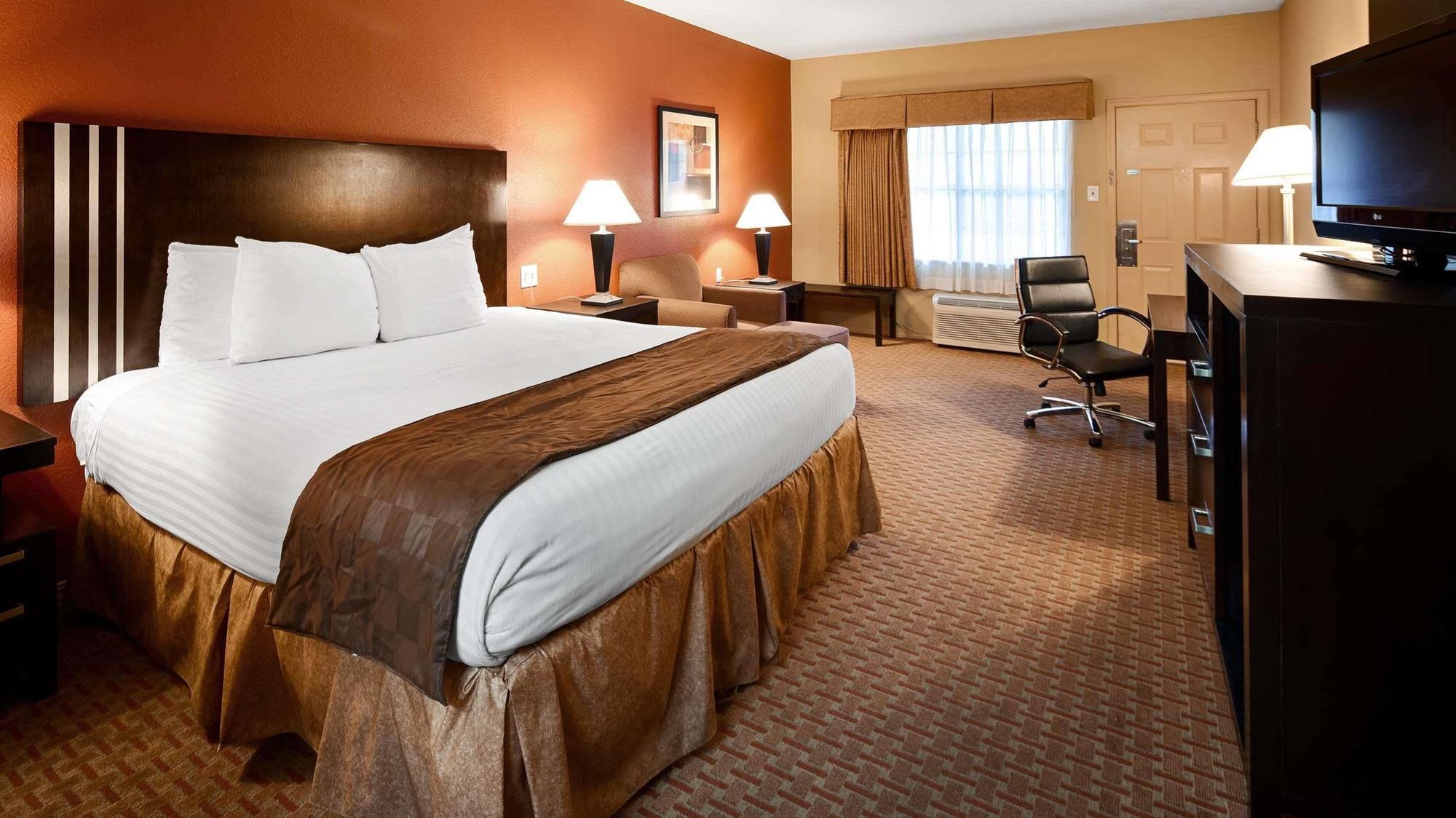 מונרו Best Western Airport Inn מראה חיצוני תמונה