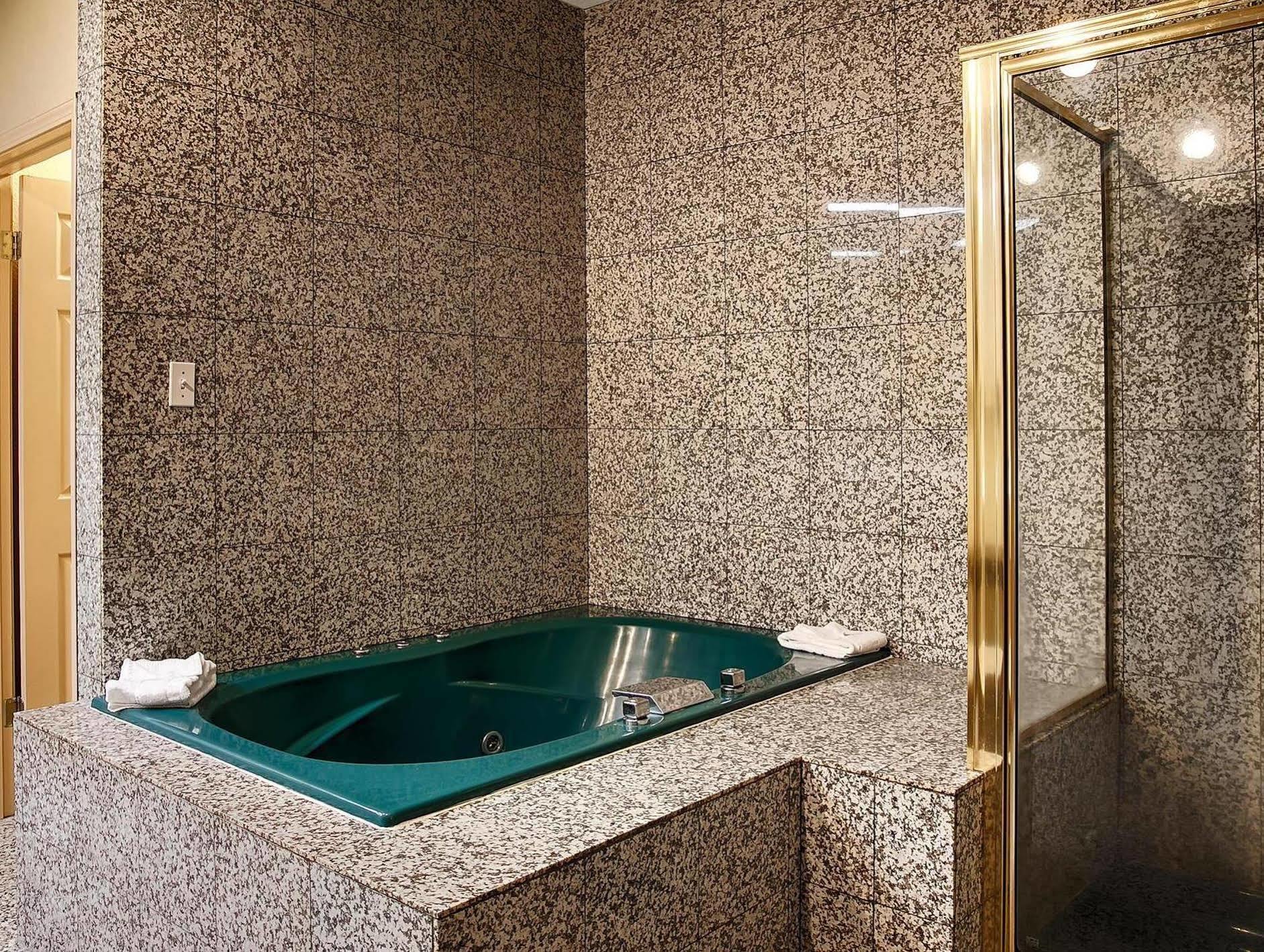 מונרו Best Western Airport Inn מראה חיצוני תמונה